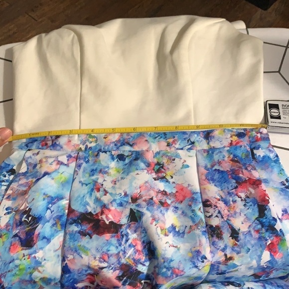 EVER New Melbourne Fit and Flare Dress Painted Style Design with Goldtone - Picture 6 of 7